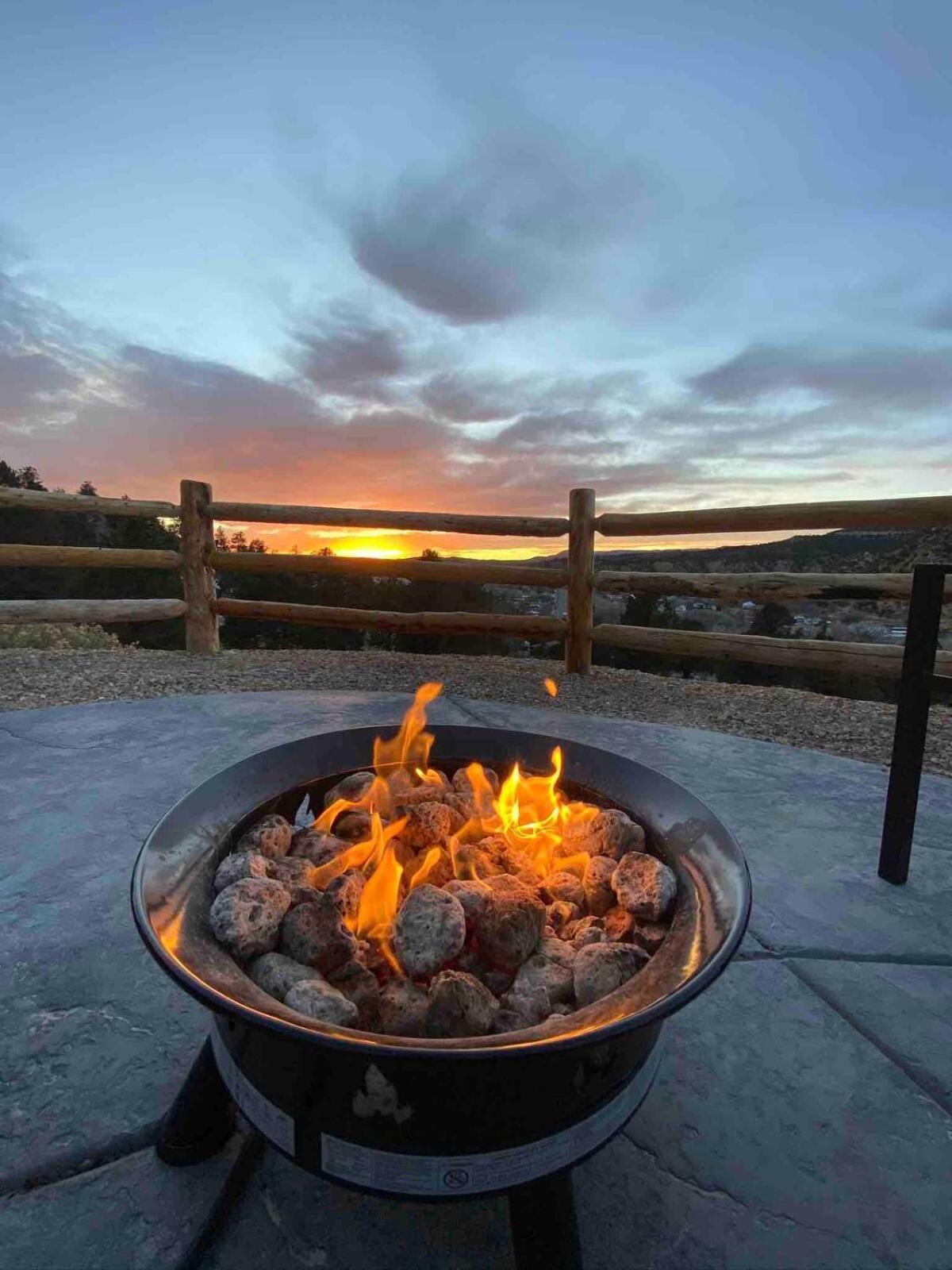 Vila Yurt Overlook #10 With Ac And Private Bath 2 Kings Orderville Exteriér fotografie